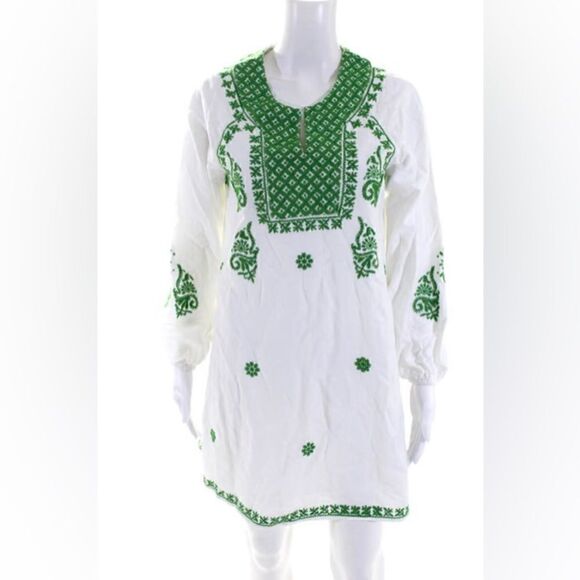 Roller Rabbit Tasha Rylina Cover-Up Mini Dress in White with Green Embroidery. - Picture 5 of 10